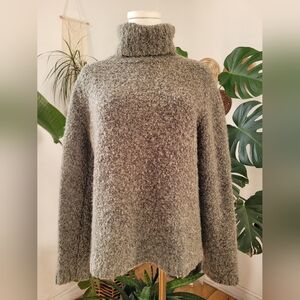 Elegant Green Mohair Blend Turtleneck Sweater